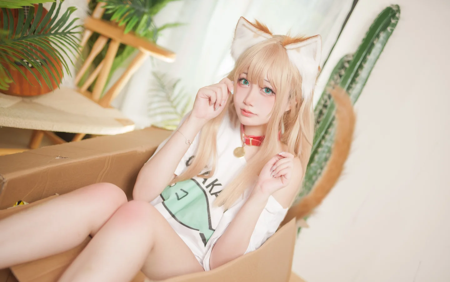 Halo_酱 - 黄豆粉 [18P] icoser.la (009).webp